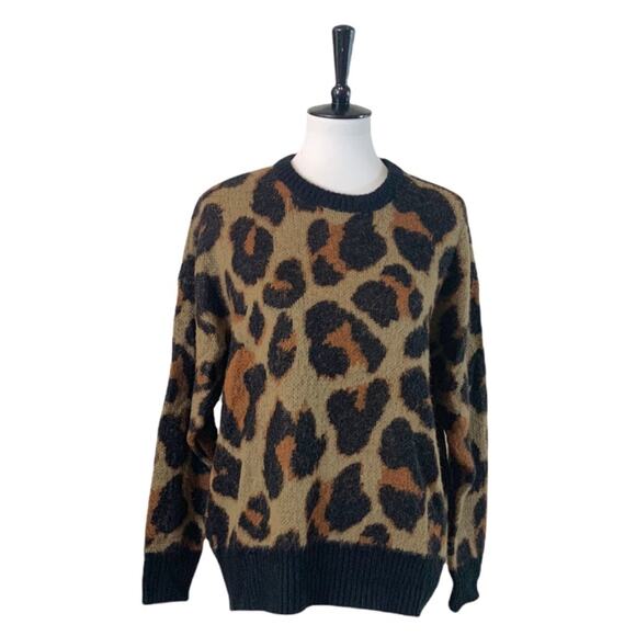 Band of Gypsies Leopard Fuzzy Oversize Crew Neck SweaterWomen's Size XS - Picture 11 of 11
